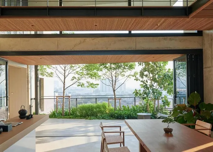 Apartment Urban Nature Living Space