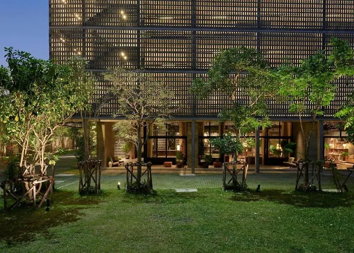 Urban Nature Living Space Apartment *